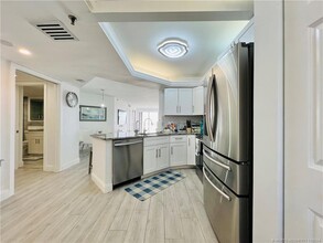 9650 S Ocean Dr in Jensen Beach, FL - Building Photo - Building Photo