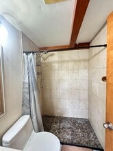 327 Woodland Park in San Leandro, CA - Building Photo - Building Photo