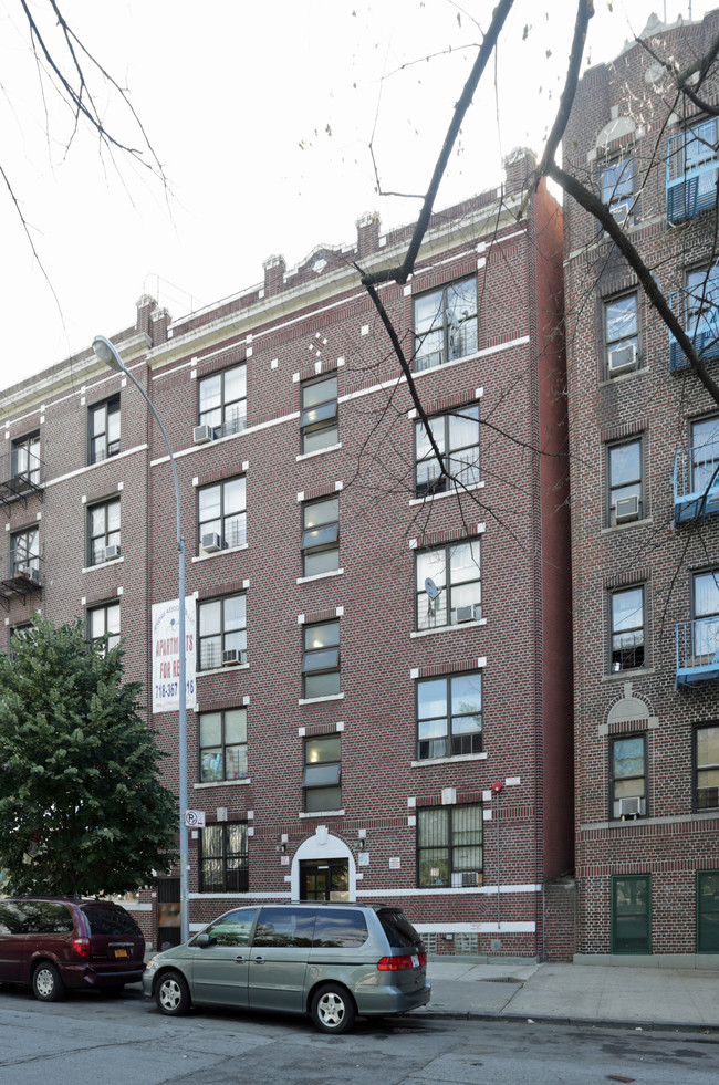 2150 Crotona in Bronx, NY - Foto de edificio - Building Photo