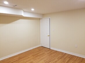 1 Salt Creek Av in Richmond Hill, ON - Building Photo - Building Photo