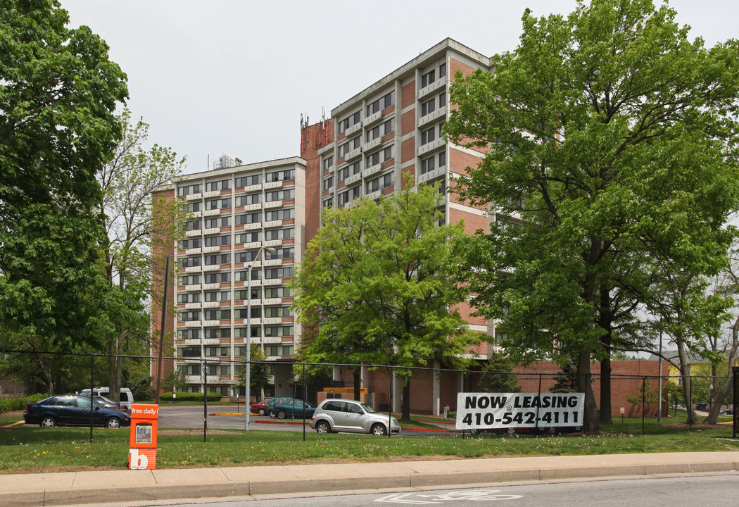 Weinberg Place in Baltimore, MD - Building Photo