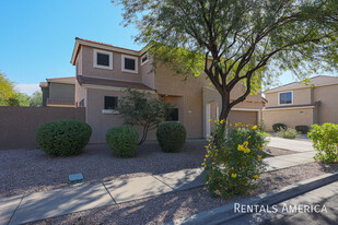 21865 N 40th Pl in Phoenix, AZ - Foto de edificio - Building Photo