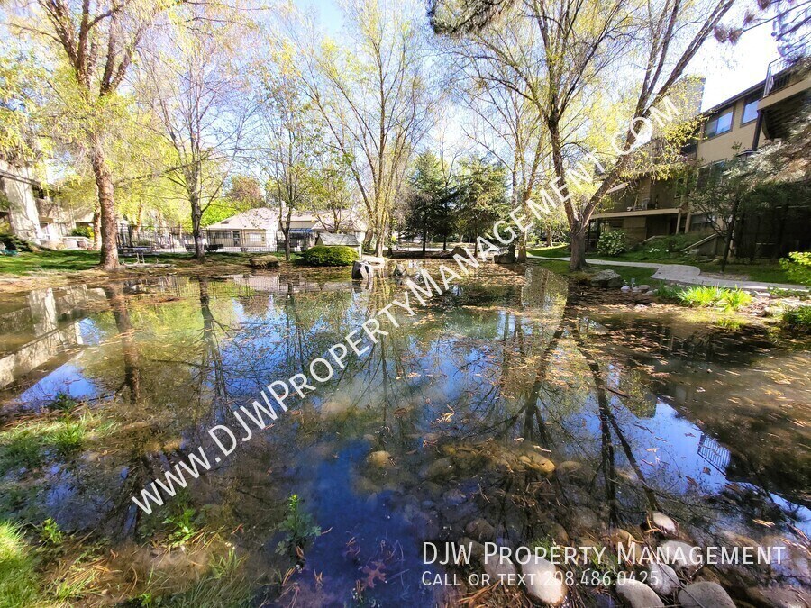 3695 S Gekeler Ln-Unit -14 in Boise, ID - Building Photo