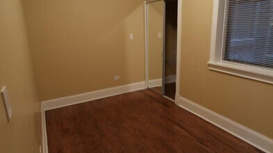 1361 N Ashland Ave in Chicago, IL - Building Photo - Building Photo