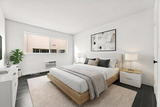 2065 Rodney Drive in Los Angeles, CA - Building Photo - Building Photo