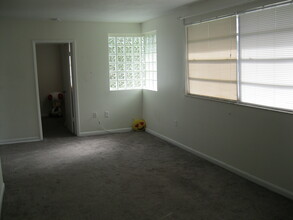 1409 Hamlet Ave, Unit 1409 in Clearwater, FL - Building Photo - Building Photo