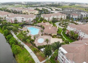 4862 Cayview Ave in Orlando, FL - Building Photo - Building Photo