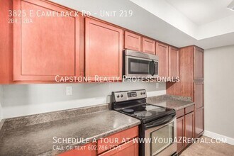 3825 E Camelback Rd in Phoenix, AZ - Building Photo - Building Photo