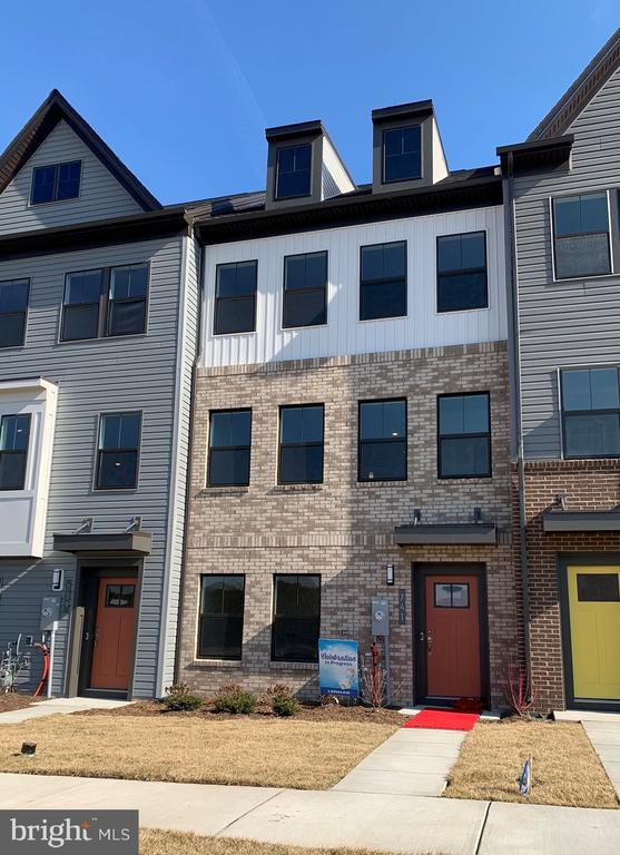 property at 741 Allegheny Ave