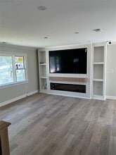 4 Glen Ct in Poughkeepsie, NY - Building Photo - Building Photo
