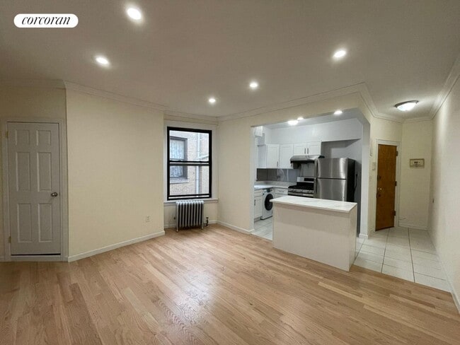51-15 Skillman Ave in Queens, NY - Building Photo - Building Photo