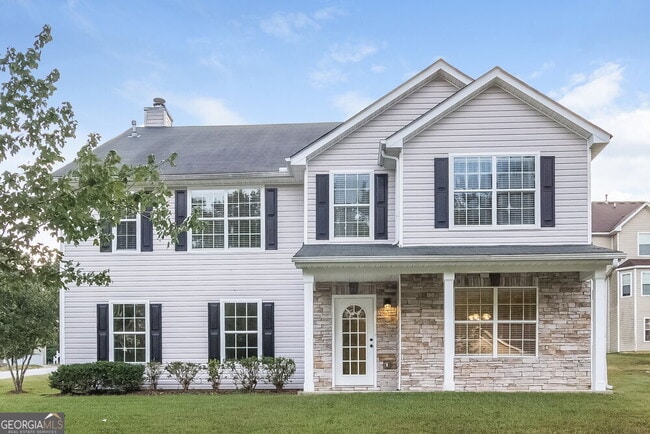 property at 6973 Foxmoor Way