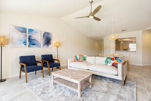 6240 Bellerive Ave, Unit SI ID1504174P in Naples, FL - Building Photo