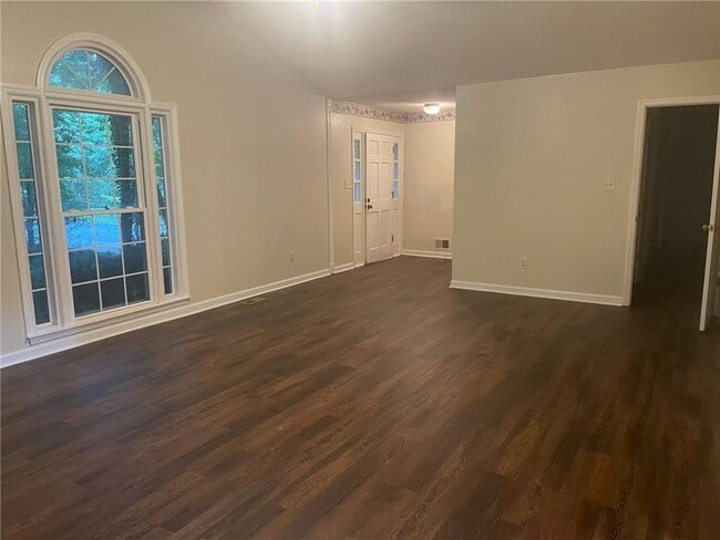 4586 Stewart Reilly Dr in Acworth, GA - Building Photo - Building Photo