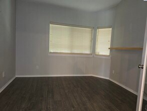 5730 W 11th Ave in Kennewick, WA - Building Photo - Building Photo