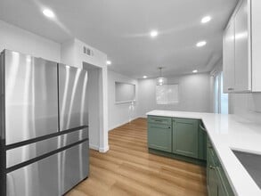 1335 W 139th, 101 in Gardena, CA - Building Photo - Building Photo