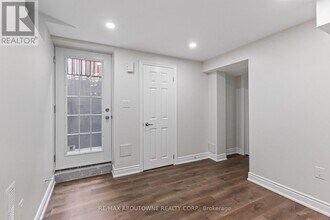 23 Kirkpatrick St in Brampton, ON - Building Photo - Building Photo