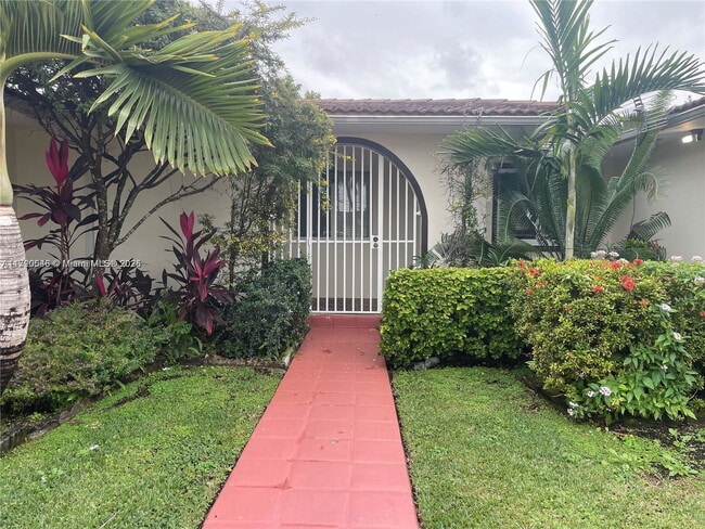 10214 SW 8th Terrace in Miami, FL - Building Photo - Building Photo