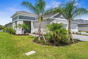 4338 Tamarind Pl in Bradenton, FL - Building Photo
