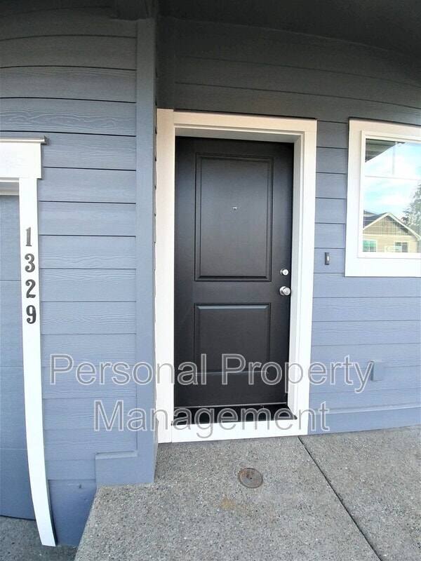 1329 NE 72nd Way in Vancouver, WA - Building Photo - Building Photo
