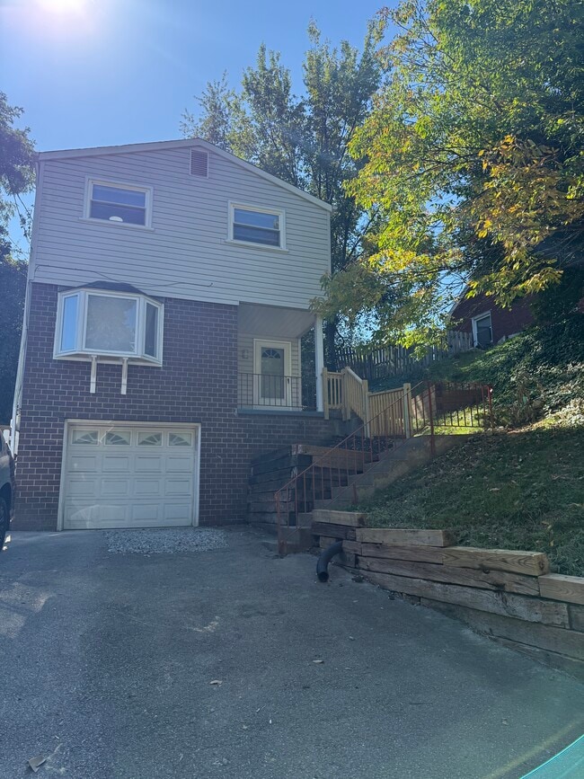 property at 1835 Homestead Duquesne Rd