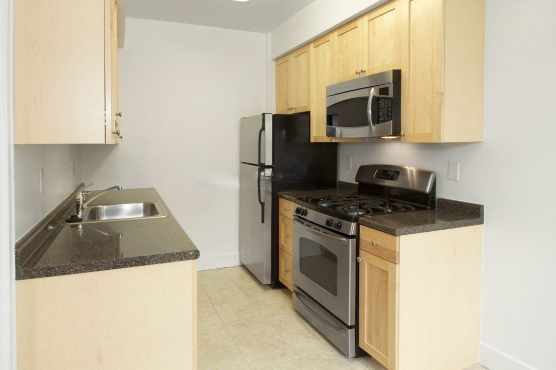 19 Rutland St, Unit #A in Cambridge, MA - Building Photo