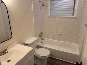 4132 Blenhein Rd in Charlotte, NC - Building Photo - Building Photo