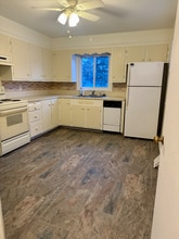 322 S Wood St in Fremont, OH - Foto de edificio - Building Photo