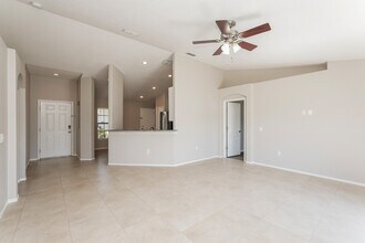 5169 Ashwood Dr in Lakeland, FL - Building Photo - Building Photo
