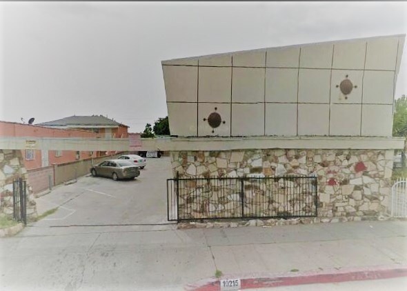 10215 California Ave, Unit E in South Gate, CA - Foto de edificio