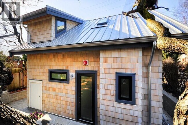 3608 W 30th Ave in Vancouver, BC - Building Photo - Building Photo