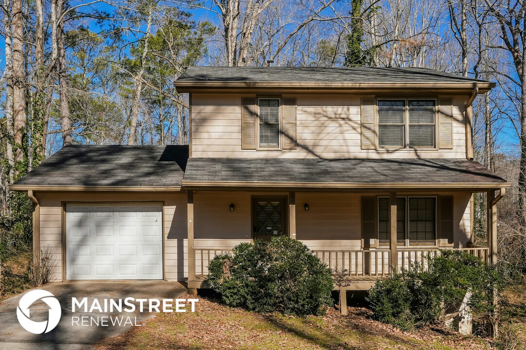 3328 Mansfield Ln in Snellville, GA - Building Photo