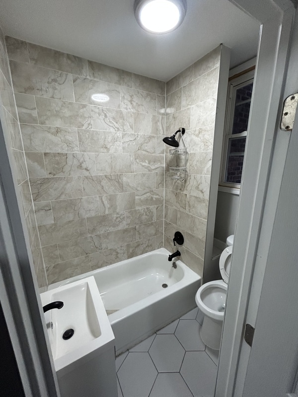 715 N 8th St in Newark, NJ - Building Photo - Building Photo