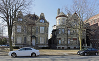 Cedar Flats in Milwaukee, WI - Foto de edificio - Building Photo