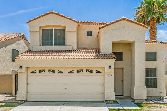 property at 5123 E Dragoon Ave