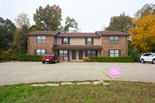 284 Rue Le Mans Dr in Clarksville, TN - Building Photo