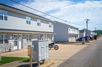 Blue Heron Townhomes in Waynesville, MO - Building Photo - Building Photo