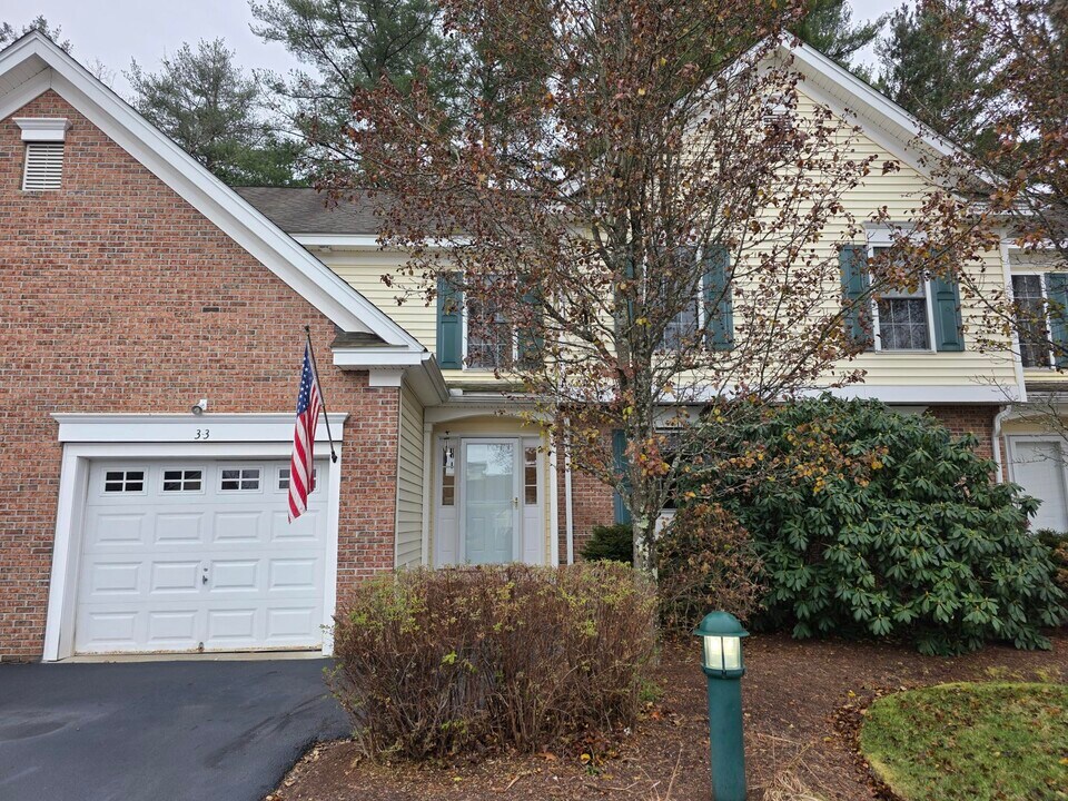3 Cabernet Dr in Concord, NH - Building Photo