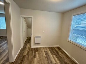 127 5th Ave W in Kirkland, WA - Building Photo - Building Photo