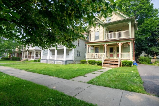 property at 831 Westcott St