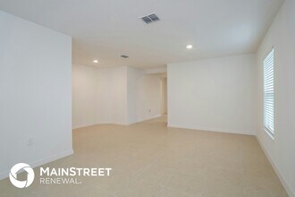 1370 Brenway Dr in Mascotte, FL - Building Photo - Building Photo