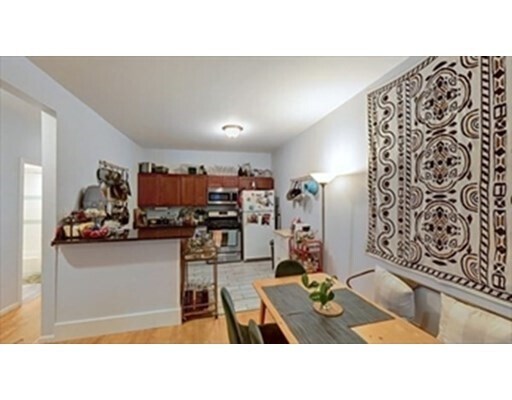 26 S Huntington Ave-Unit -2 in Boston, MA - Building Photo