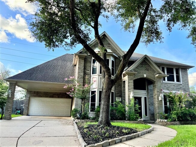 1802 Hickory Hill Ct