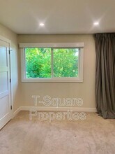 14140 74th Pl NE in Kirkland, WA - Building Photo - Building Photo