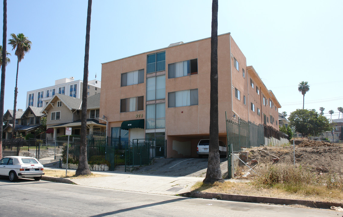 976 Arapahoe St in Los Angeles, CA - Foto de edificio