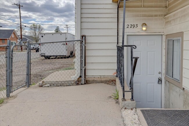2293 S Cherokee St in Denver, CO - Building Photo - Building Photo