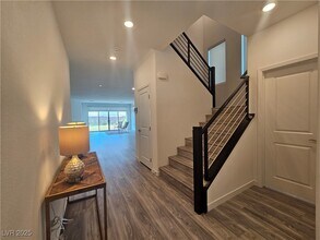 6516 Twin Brks Ave in Las Vegas, NV - Building Photo - Building Photo