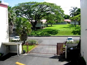 University Palms in Hilo, HI - Building Photo - Other