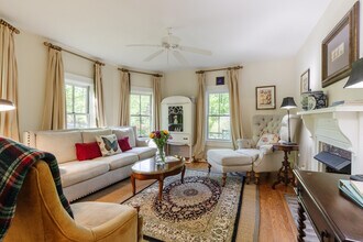 520 Esseola Dr in Saluda, NC - Building Photo - Building Photo