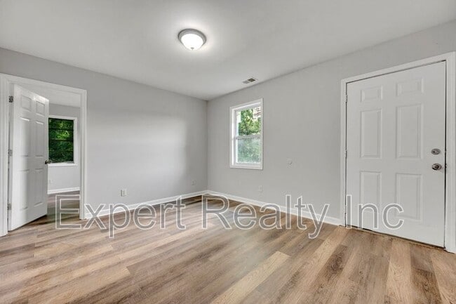 property at 1732 32nd Pl N